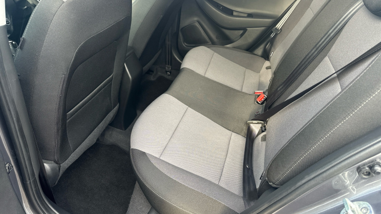 Hyundai i20 1.4 Premium SE Nav 5dr Auto Petrol Hatchback